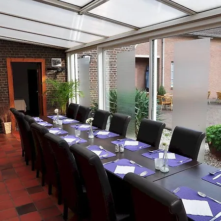 Herberg De Tramhalte Hotel Roosteren